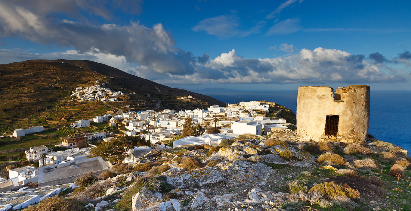 Village life in Sikinos